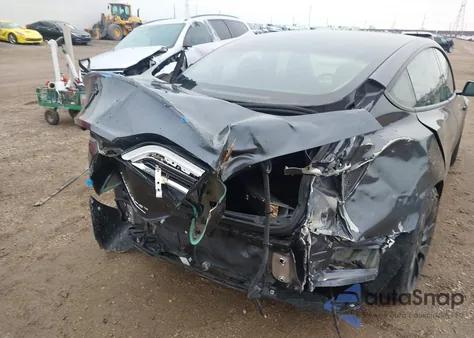 2022 Tesla Model 3 Performance Dual Motor All-Wheel Drive from USA, damaged, VIN 5YJ3E1EC2NF259010